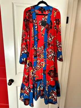 Belle Vere Floral Midi Dress in Red & Blue Size Medium NWT